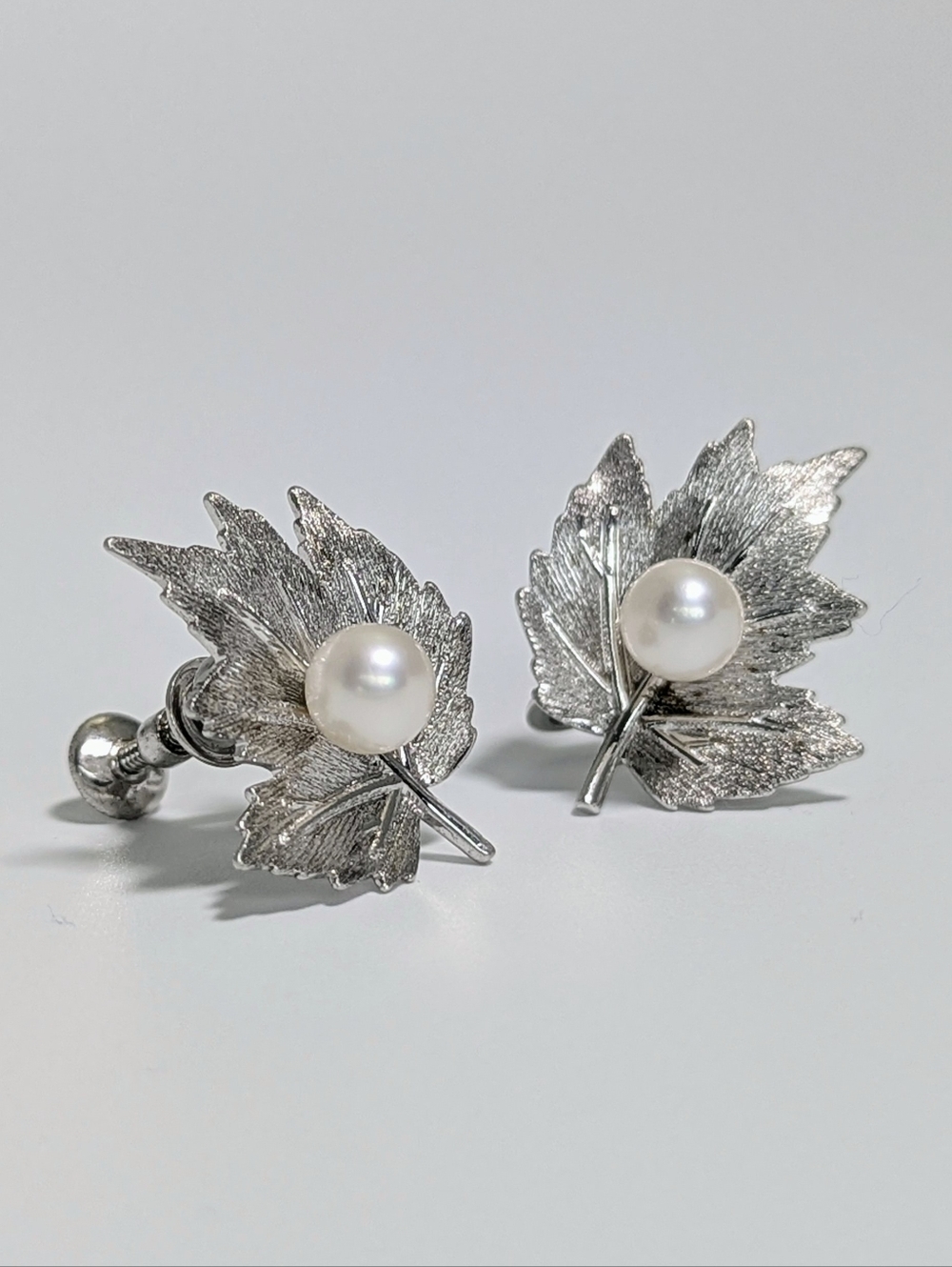 Mikimoto Vintage Akoya Pearl Sterling Silver Maple Leaf Earrings 6mm 🍁